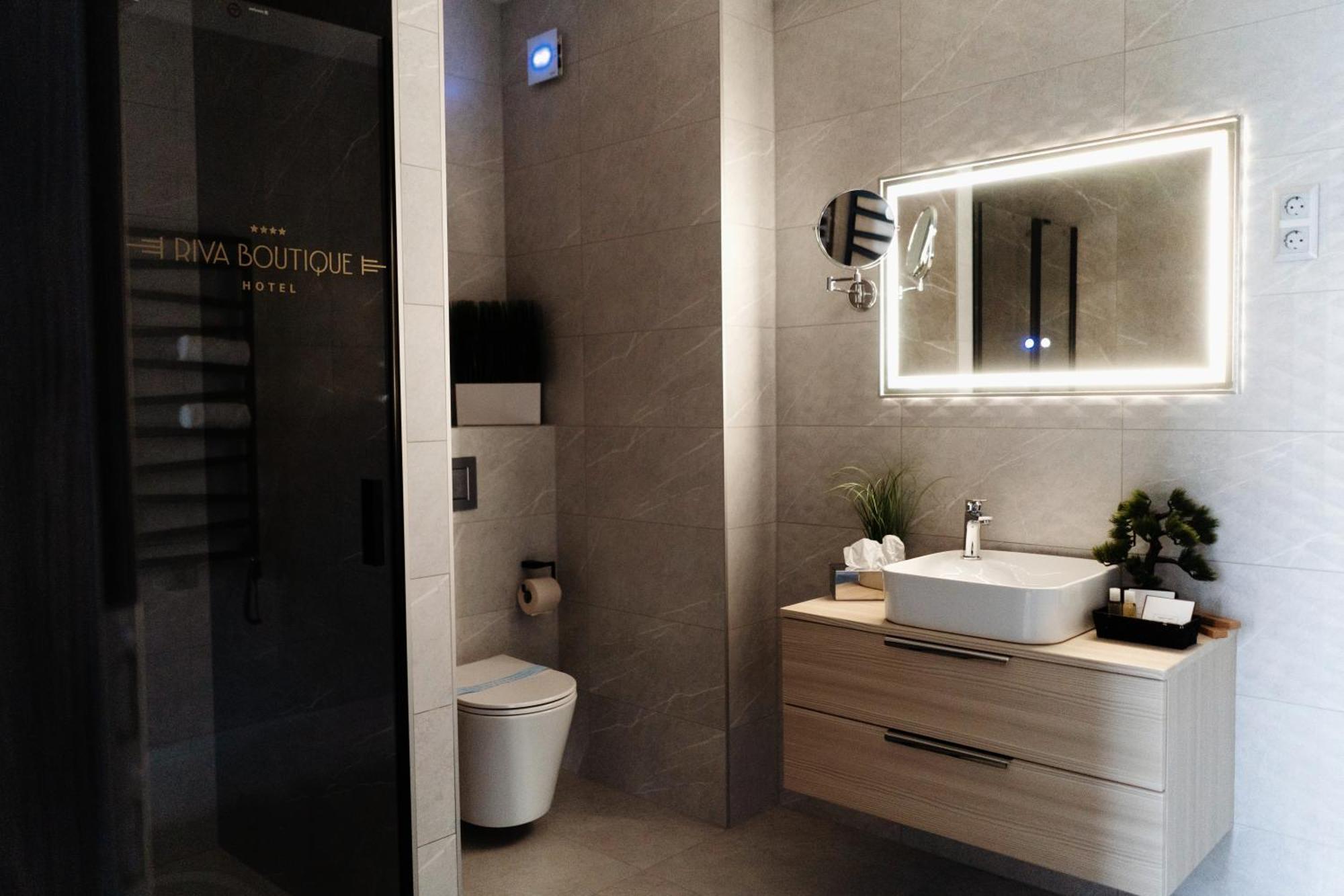 Riva Boutique Hotel Seghedin Exterior foto