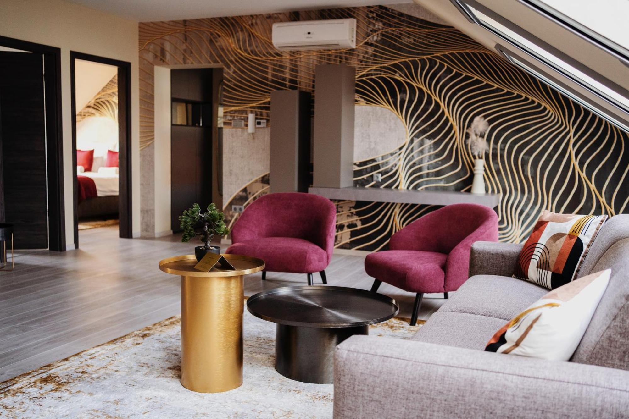 Riva Boutique Hotel Seghedin Exterior foto