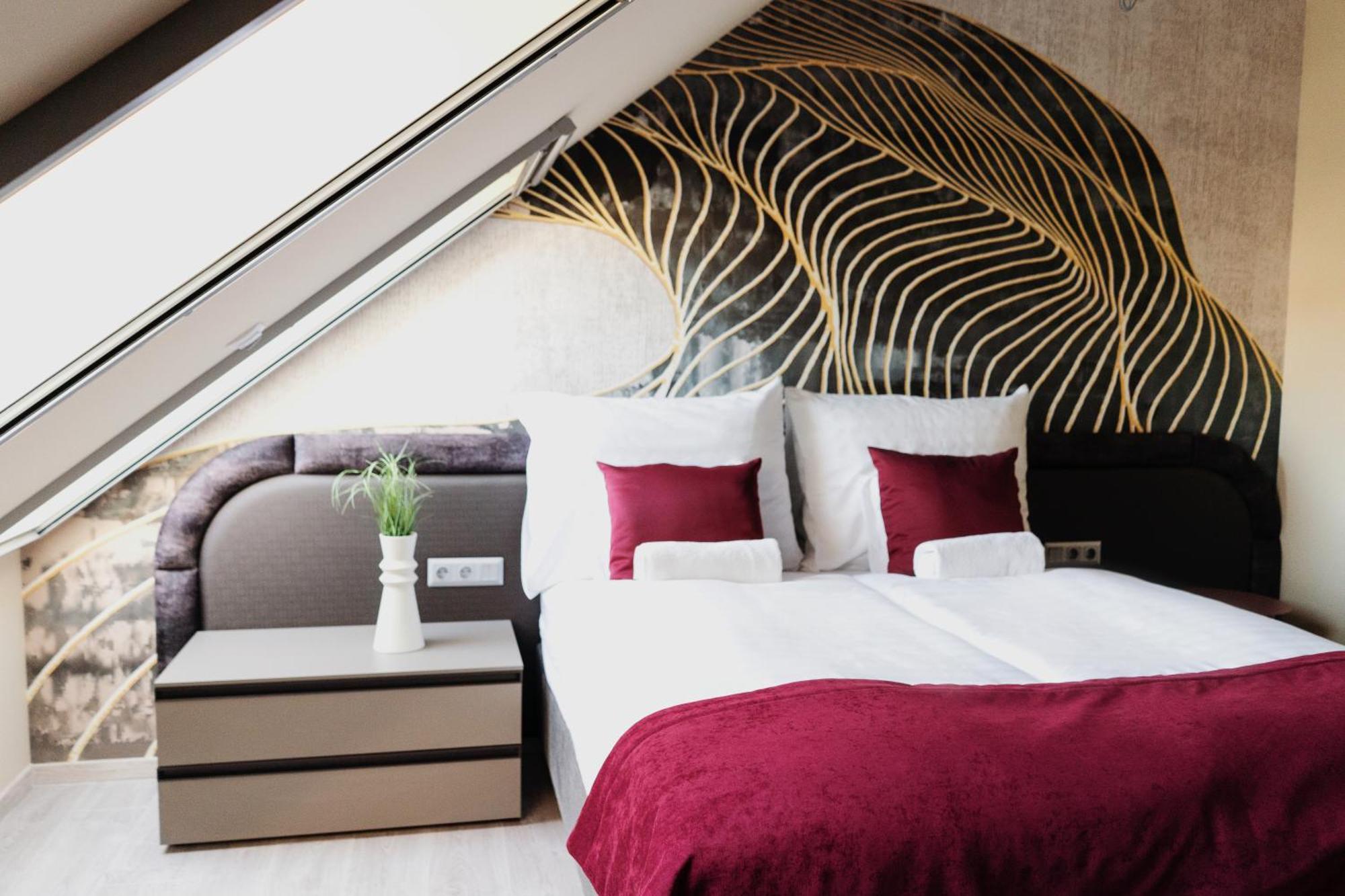 Riva Boutique Hotel Seghedin Exterior foto